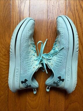 UNDER ARMOR Flow Velociti 4 running shoes